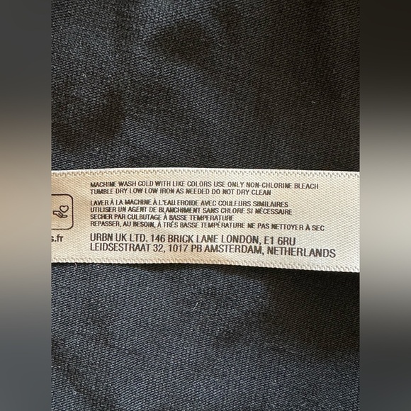 NWOT FREE PEOPLE FP Movement Hot Shot Halter Romper Black Large - Picture 9 of 10